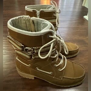 COOGIE Australia - tan boots